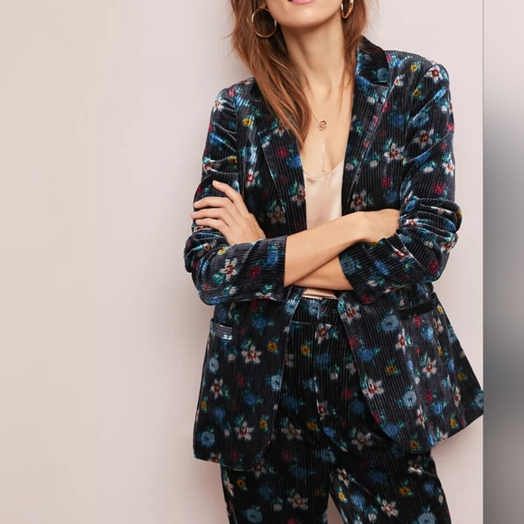 Anthropologie Jackets & Blazers - Anthropologie Ett Twa Blooming Blazer Womens Size 2 Black Velvet Corduroy Floral
